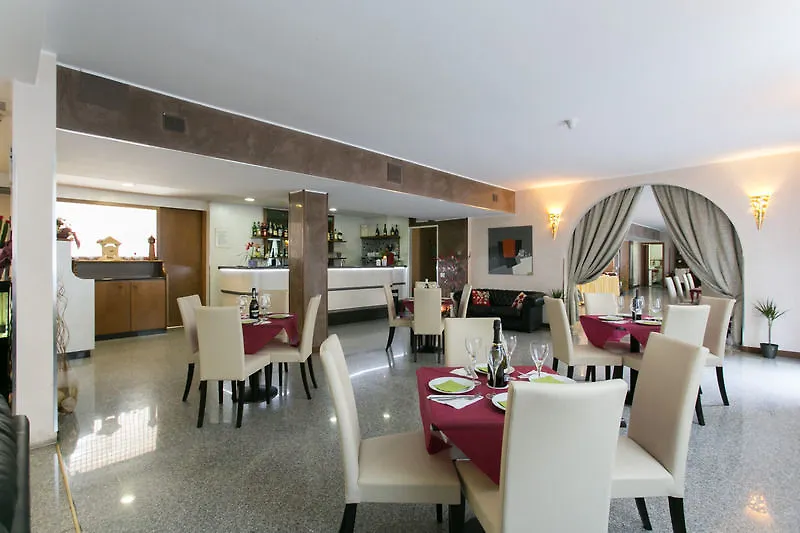 Hotel Concorde Fiera Saronno 4*,