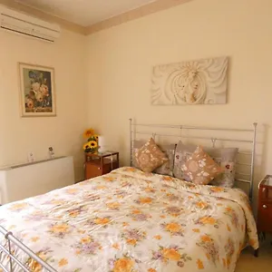 https://villa-magnolia-bb.sicilyhotelsitaly.net