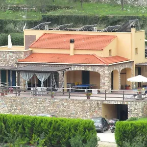 Ort Holiday's Time Bed and breakfast