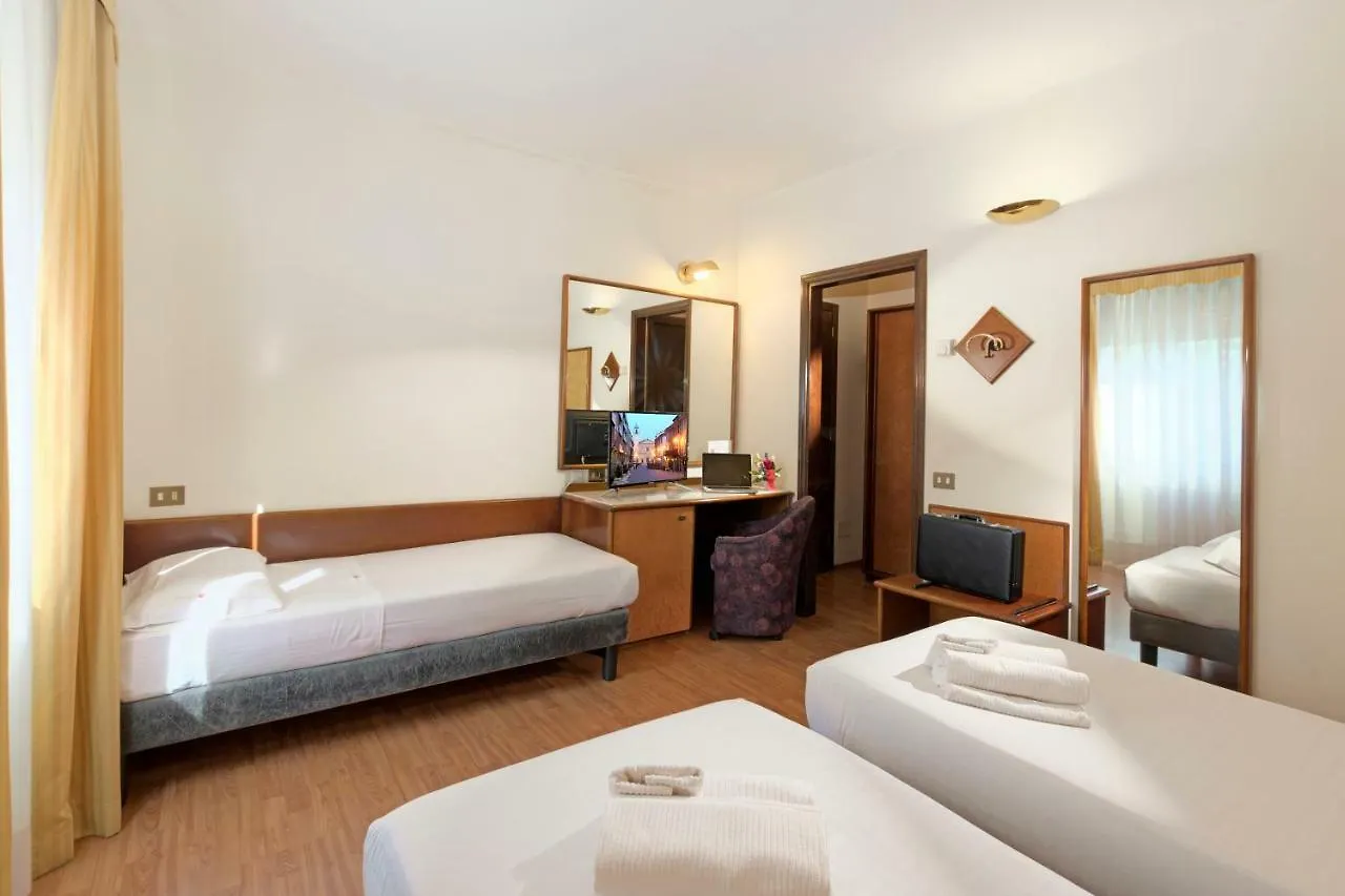 Hotel Concorde Fiera Saronno 4*,  Włochy